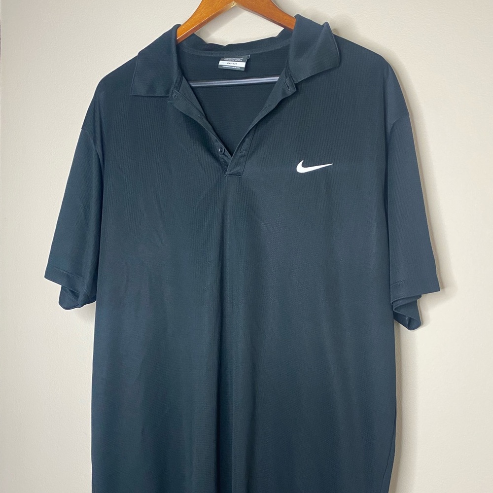 Nike Men’s Black Dri-Fit shortsleeved Golf ⛳️  Polo